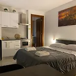 Room Mazzini