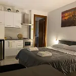 Room Mazzini